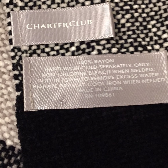 Scarf - Picture 4 of 4